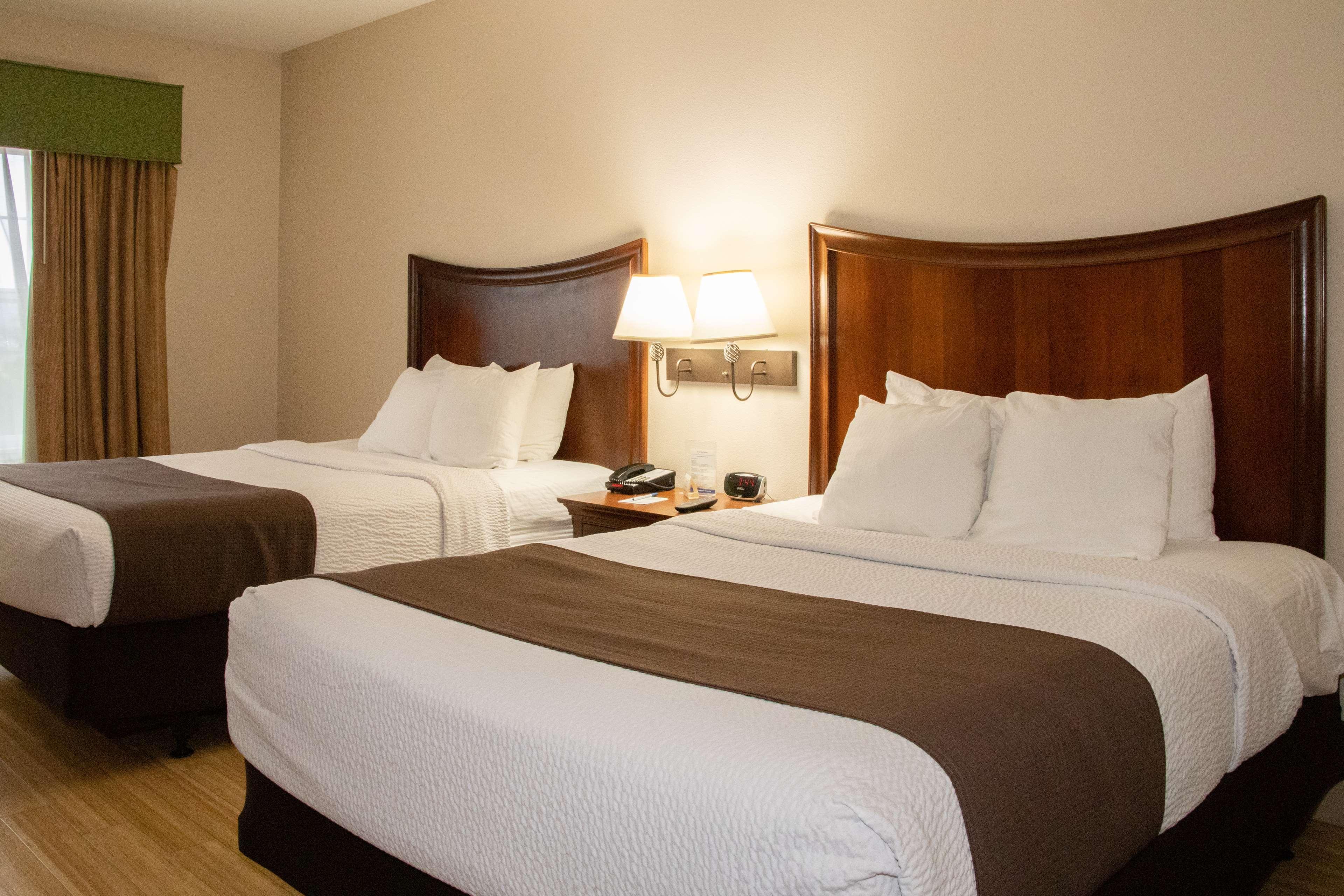 Best Western I-5 Inn & Suites Лодай Екстер'єр фото