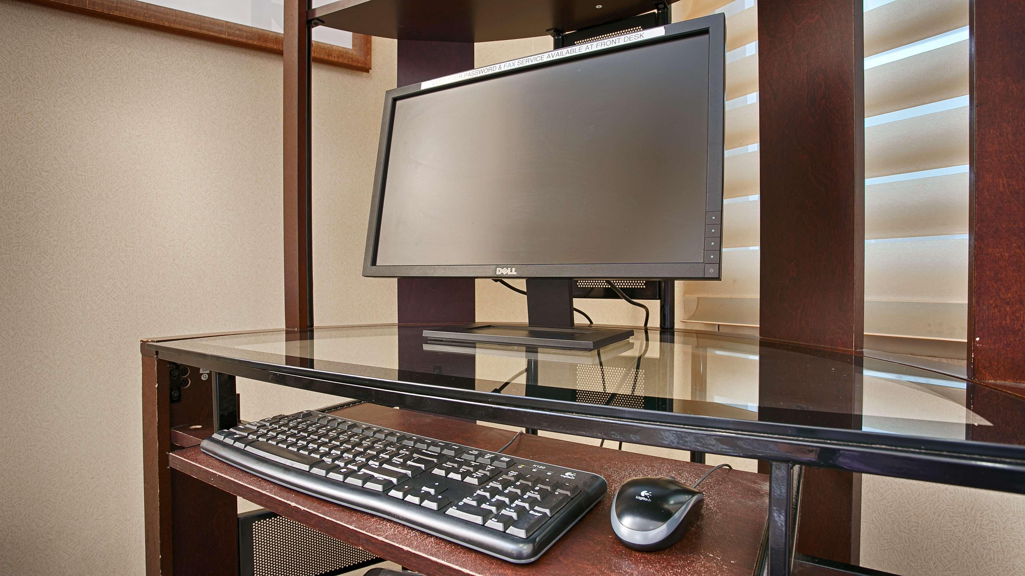 Best Western I-5 Inn & Suites Лодай Екстер'єр фото